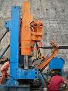 ZFY1.4/70/300(ZLFY-300)型反井鉆機(jī)